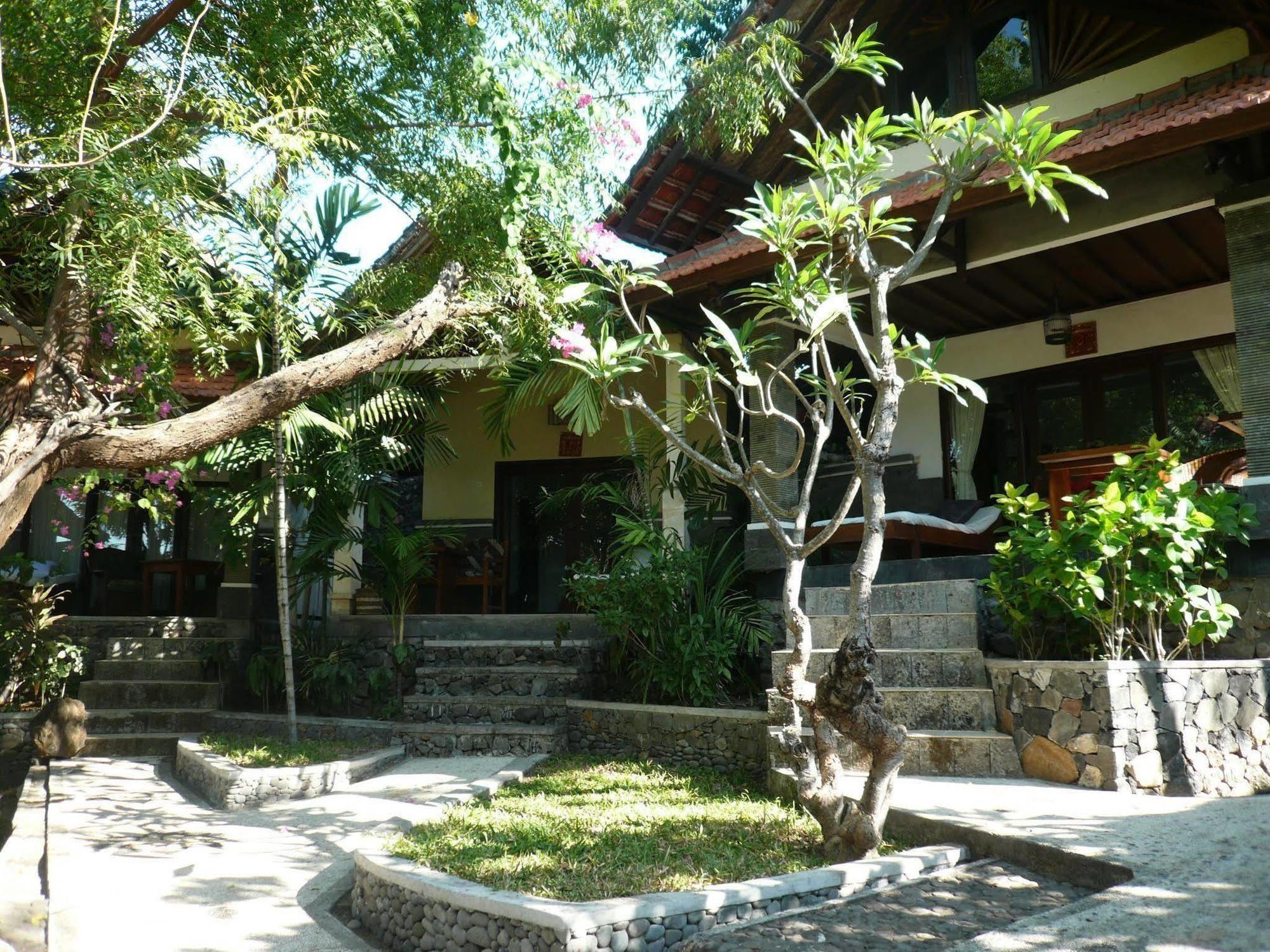 Wawa Wewe II Villas Amed  Luaran gambar